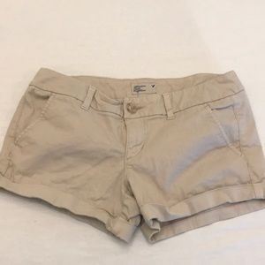 American eagle outfitter tan shorts